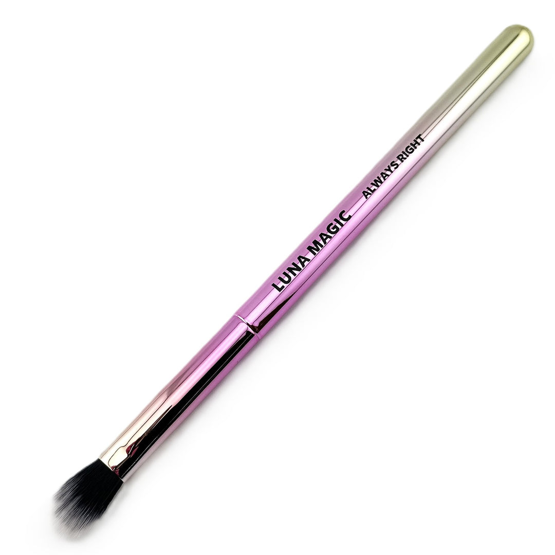 LUNA MAGIC ALWAYS RIGHT 072402 Brush - Blush & Highlight Tool