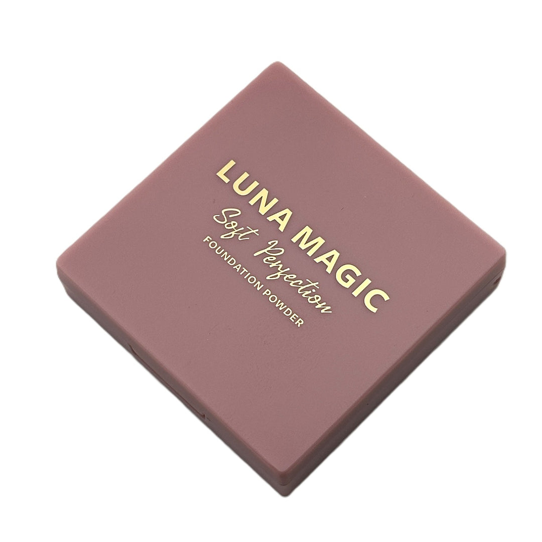 LUNA MAGIC Soft Perfection Powder – Light – 2.8 g