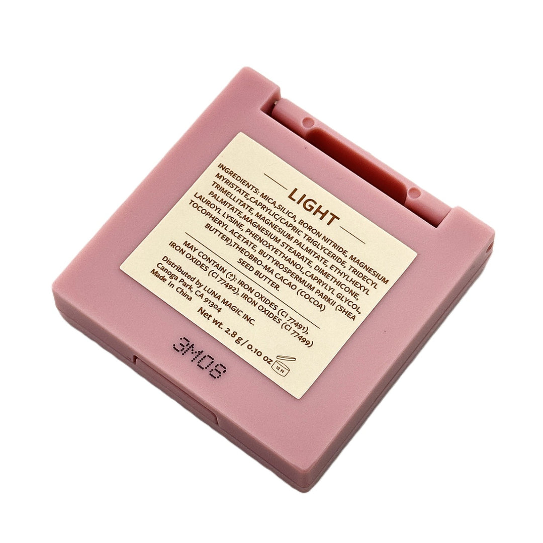 LUNA MAGIC Soft Perfection Powder – Light – 2.8 g