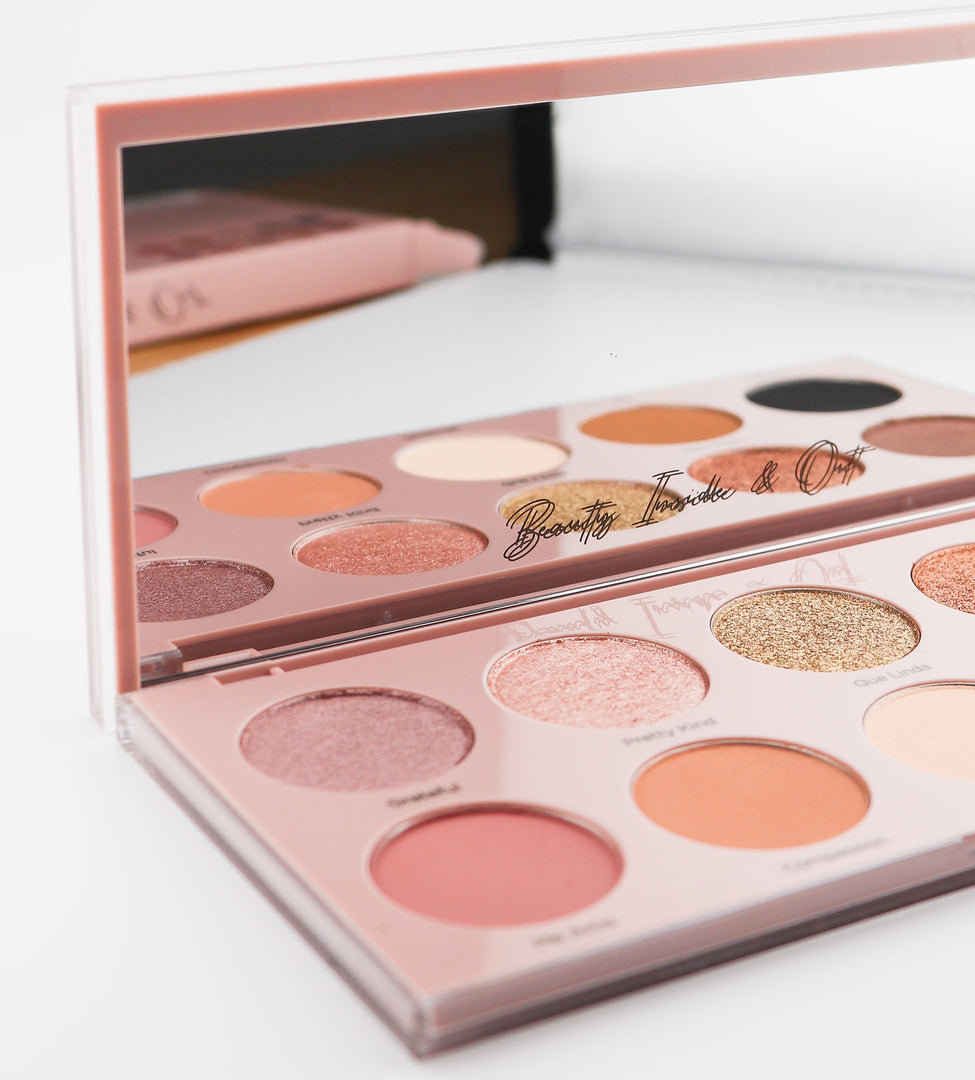 DOMINIQUE Essential Eyeshadow Palette 10 shades - Full Size